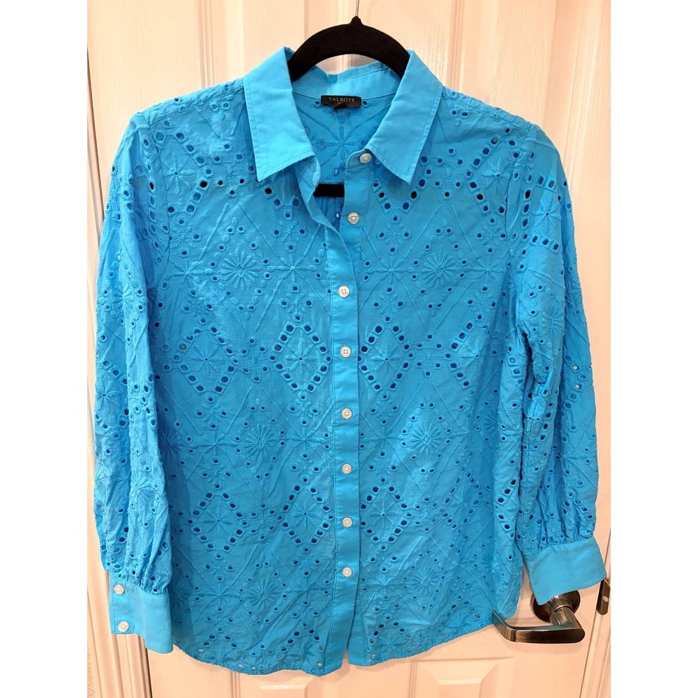 Talbots Button Down Shirt Blue Eyelet Cotton Petite Small Long Sleeve Blouse